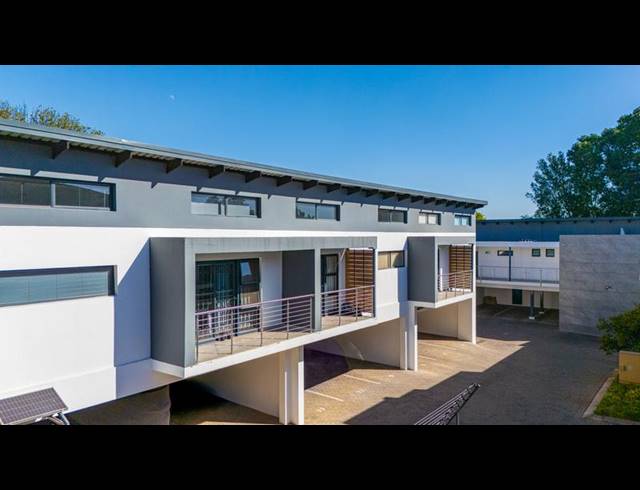 1 BEDROOM APARTMENT FOR SALE IN MENLO PARK